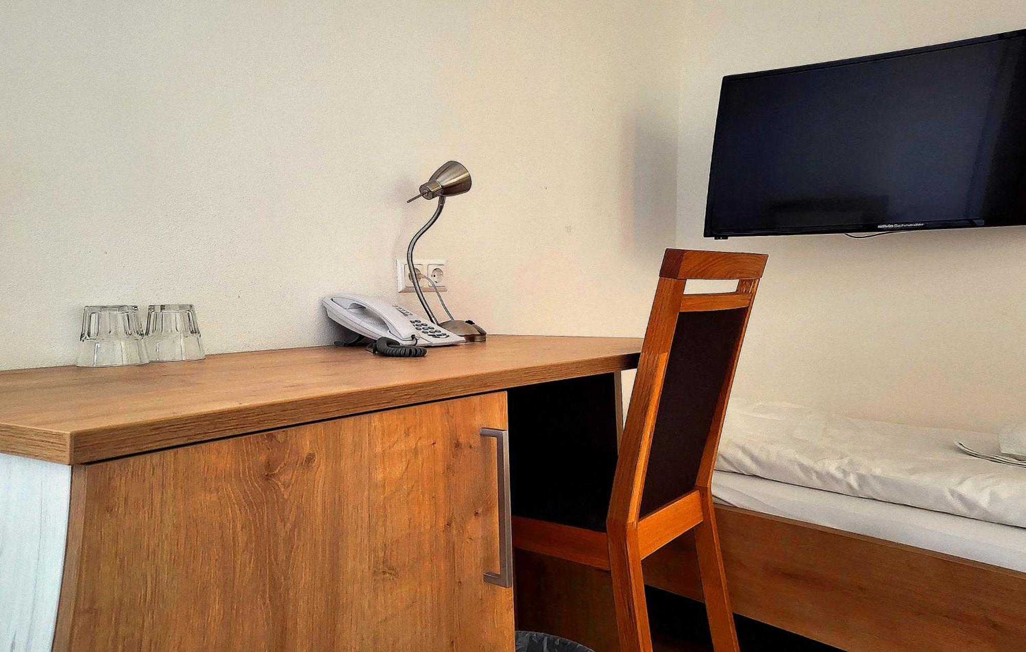 Josef Wolfik Strasse 10 Apartment Stockerau Room photo